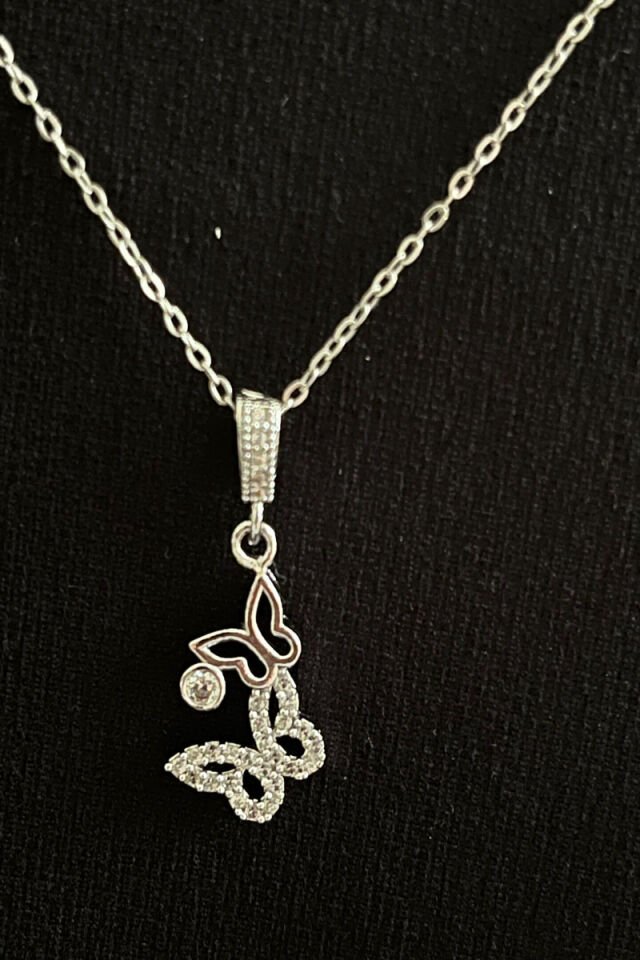 Kelebek Detaylı Mini Zirkon Taşlı Lüks Çelik Kolye