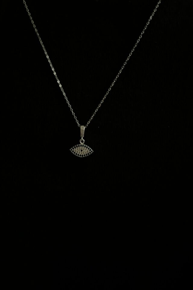 Göz Detaylı Taşlı Çelik Kolye