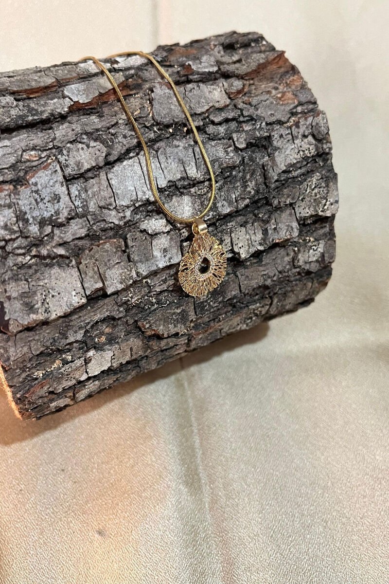 Özel Tasarım Organik Form Detaylı Zirkon Taşlı Çelik Vintage Kolye