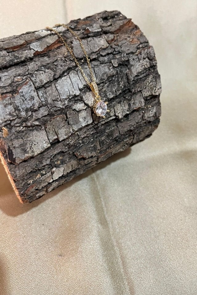 Tek Taş Model Zirkon Taşlı Şık Gold Çelik Kolye