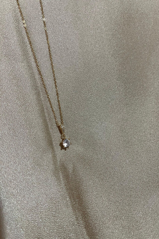 Tek Taş Model Zirkon Taşlı Şık Gold Çelik Kolye