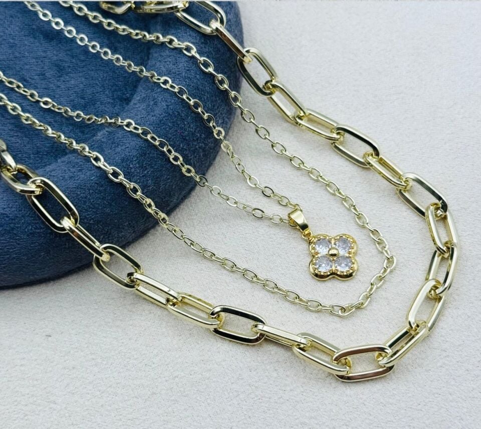 Xuping Model Vip Çelik Zirkon Taşlı Yonca 3'lü Set Kolye