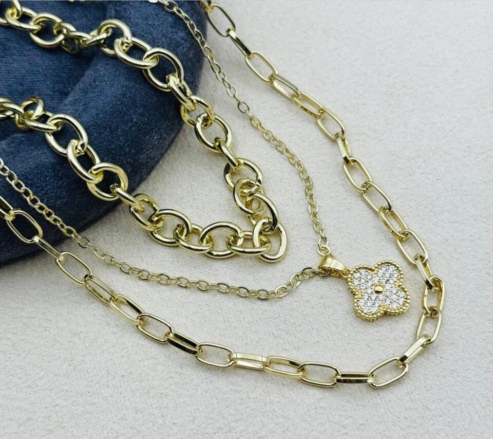 Xuping Model Vip Çelik Full Zirkon Taşlı Yoncalı 3'lü Set Kolye