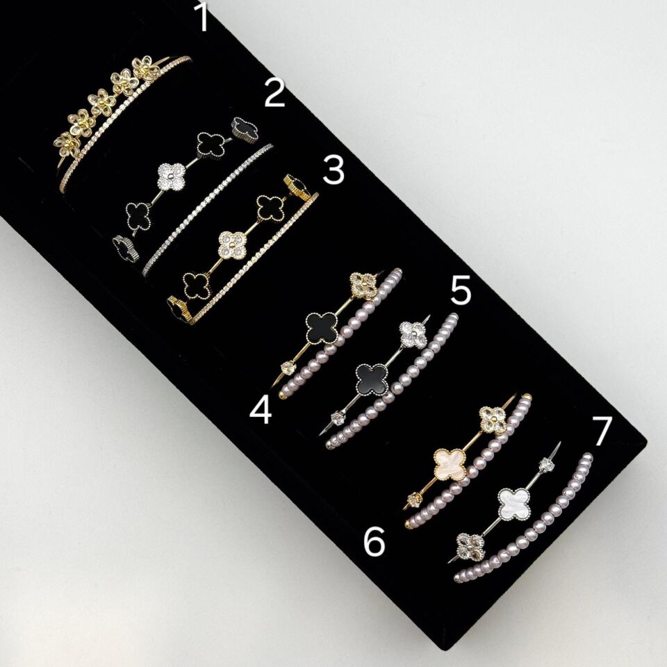 Çelik Yonca Model Kelepçe Bileklikler