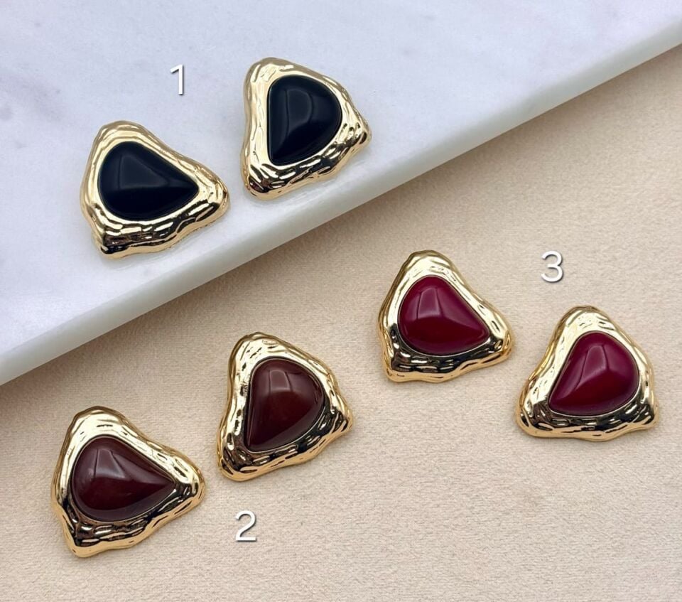 Altın Kaplama Üçgen Vintage Küpe