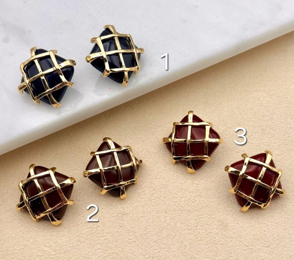 Altın Kaplama Grid Vintage Küpe