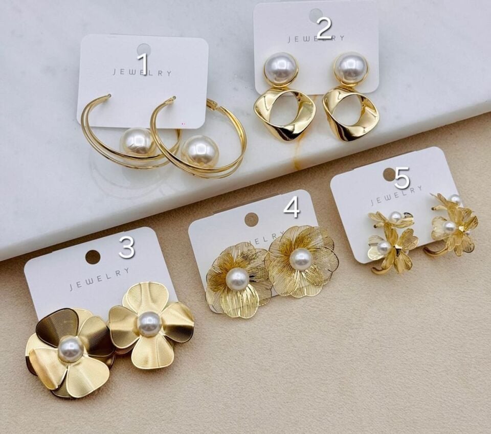 Altın Kaplama İncili Model Küpeler